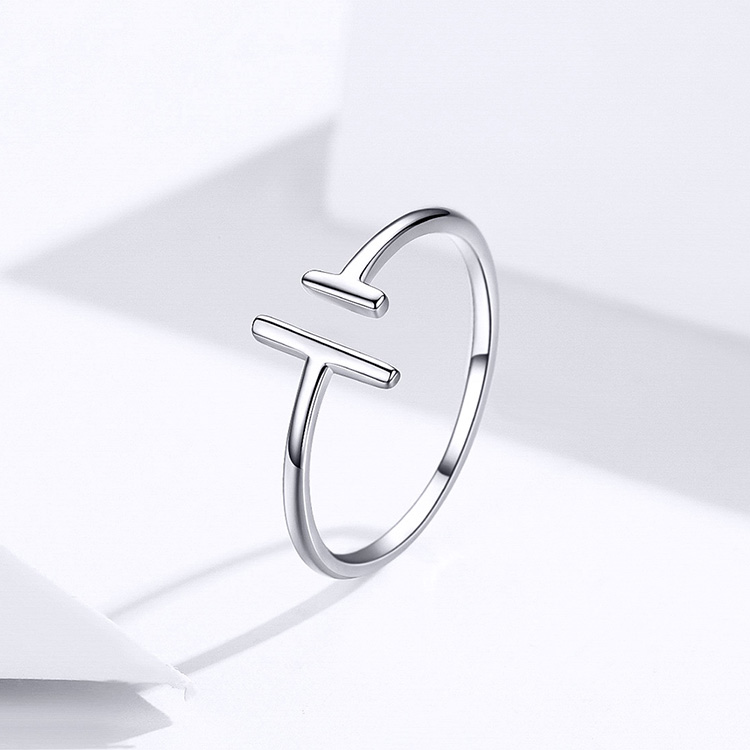 Thick and Thin Parallel Ring