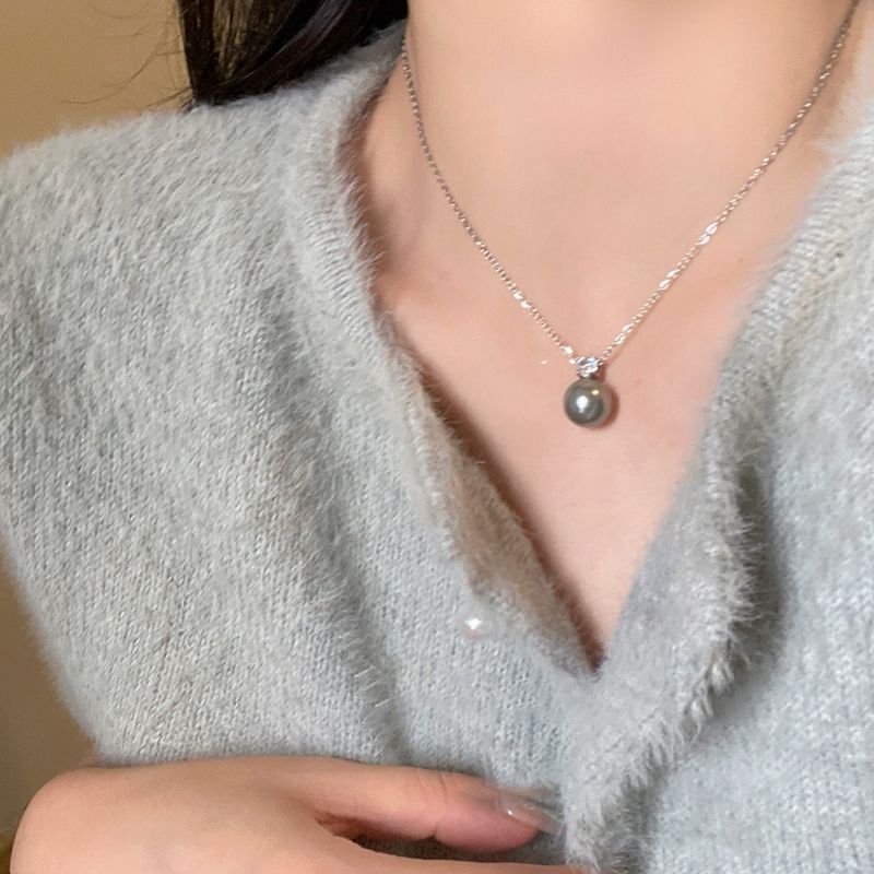 White Pendant Necklace - Zircon Jewelry