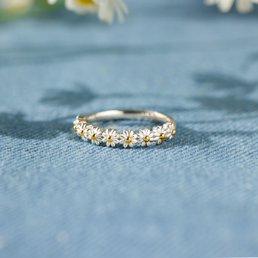 Daisy Stay With You Ring