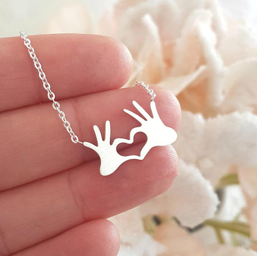 Heart necklace Clavicle