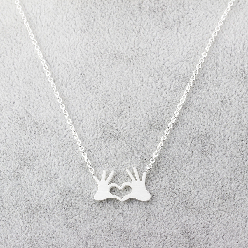 Heart necklace Clavicle