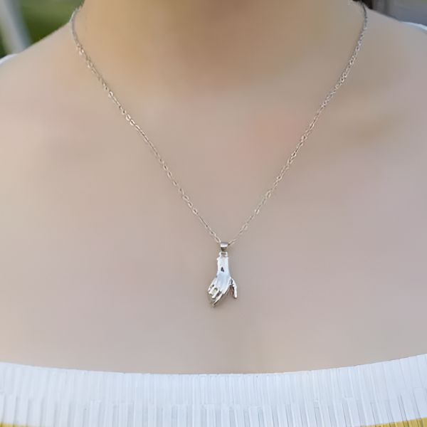 Couple Necklace with Magnet Palm