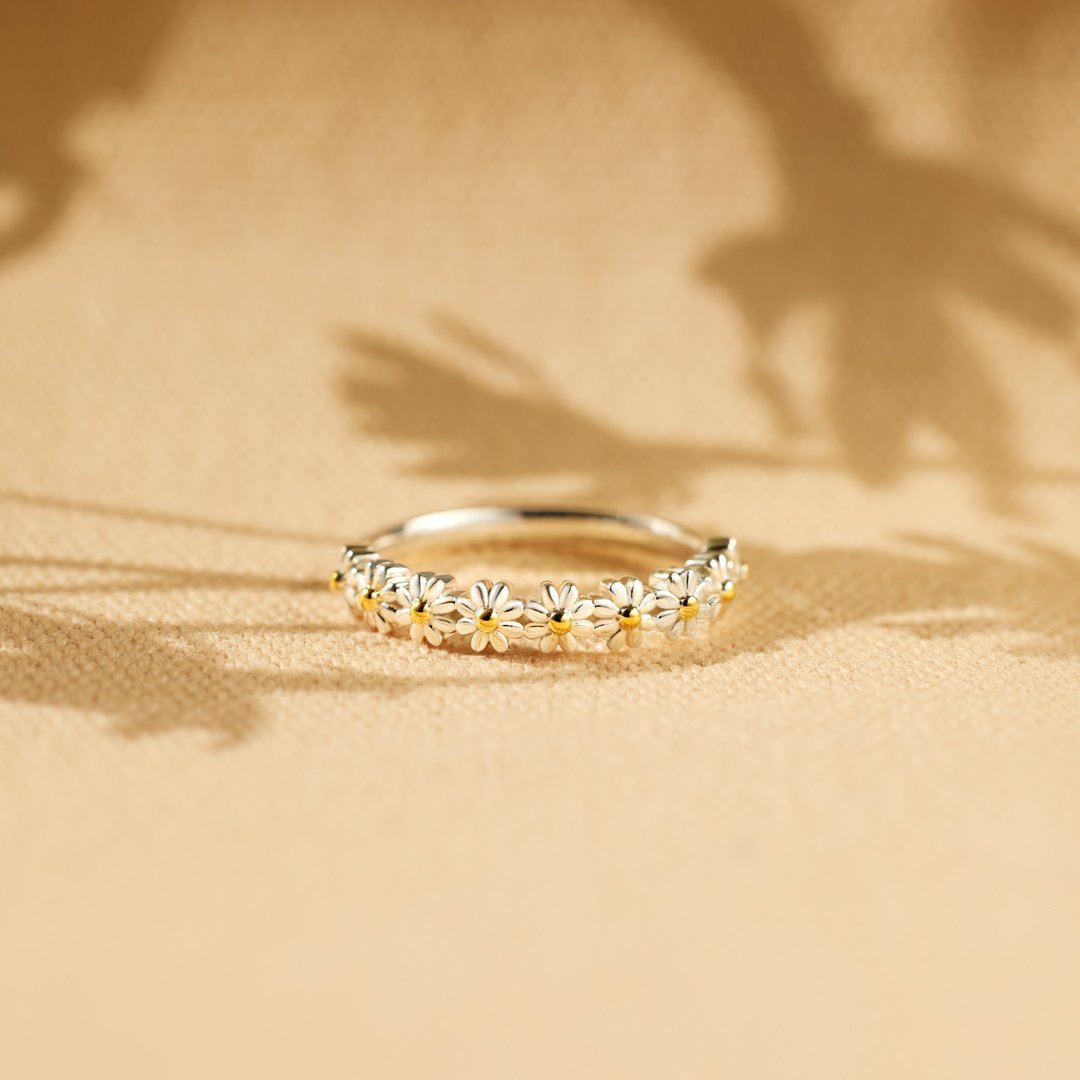 Daisy Stay With You Ring