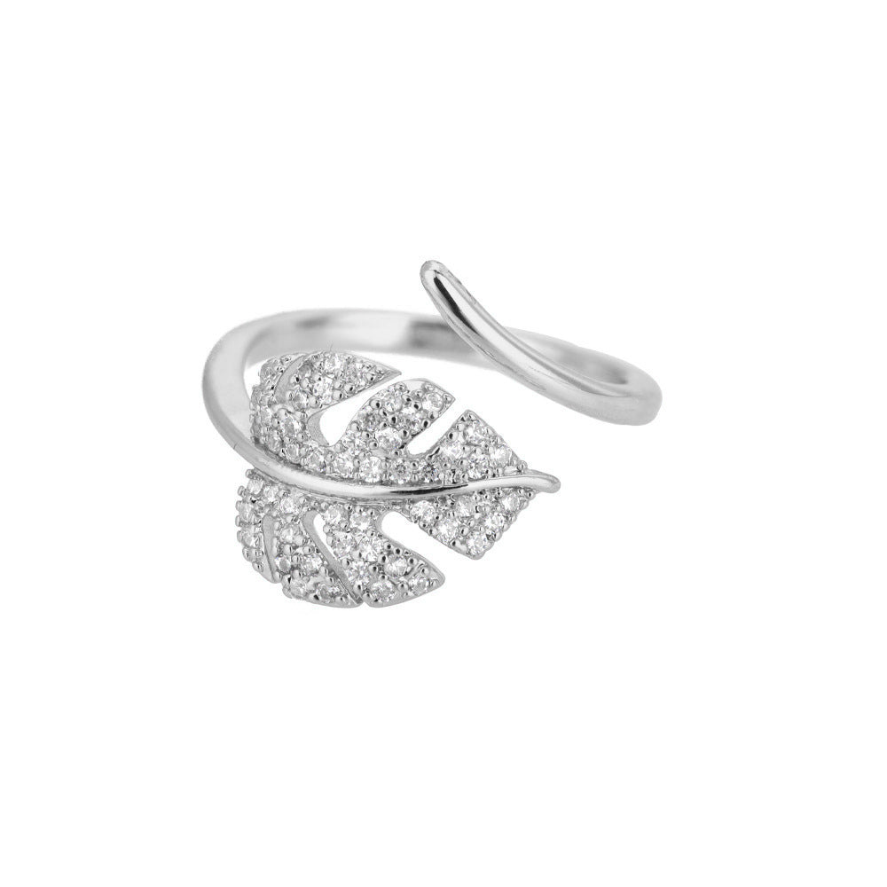 Complete Your Look with the Adjustable Vintage Midsummer Leaf Ring