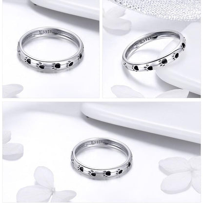 Ring with engraved puppy footprints Puppy Kisses