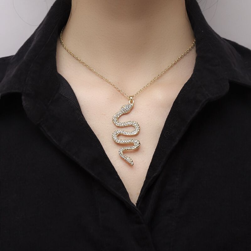 Snakez™ Golden Snake Necklace - Chicandbling