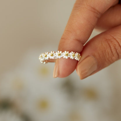DaisyStar™ Daisy Stay With You Ring - Chicandbling